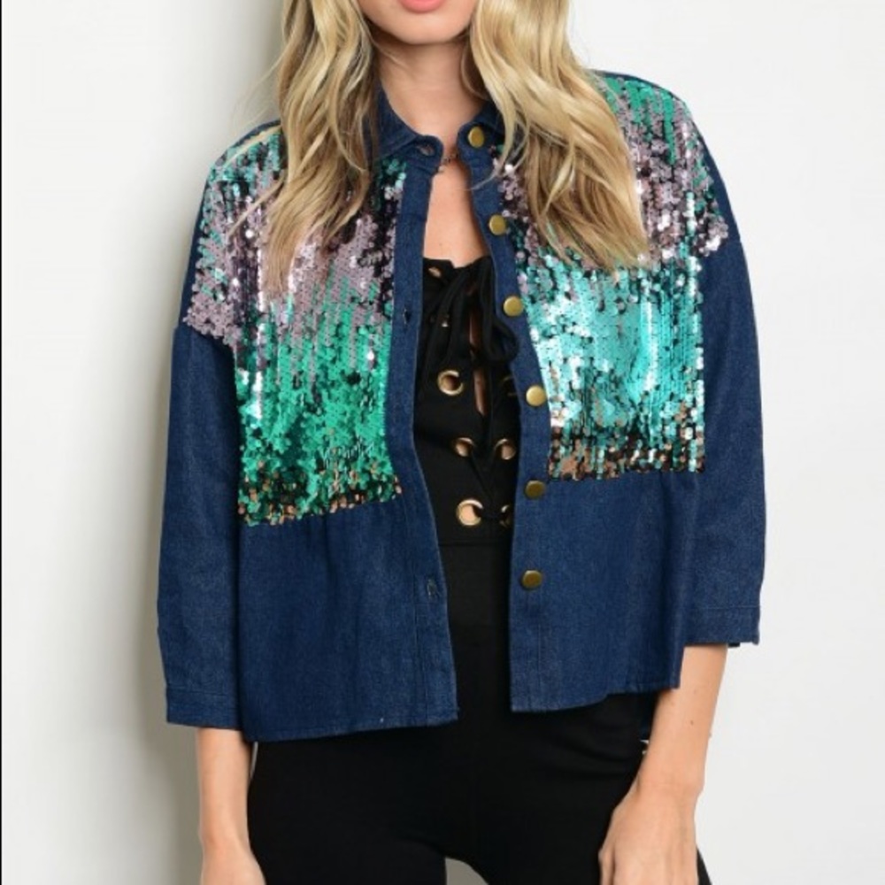 NWOT DENIUM BLUE JACKET SEQUINS